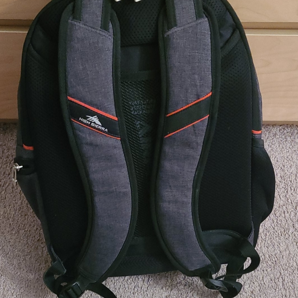 Backpack - Picture 2 of 2